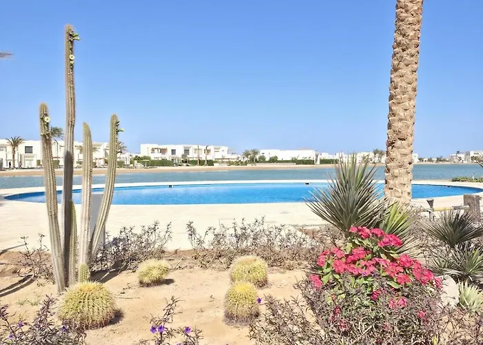 Stylish 2br Lagoon Escape El Gouna *