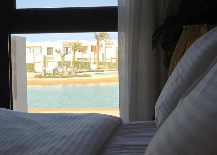 Stylish 2br Lagoon Escape El Gouna شقة الغردقة